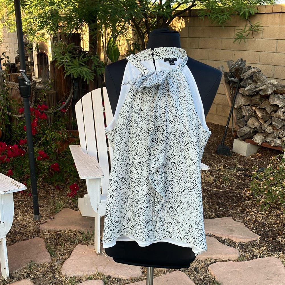 Ann Taylor Silk Ruffle Front sleeveless Tank with Black polka dots